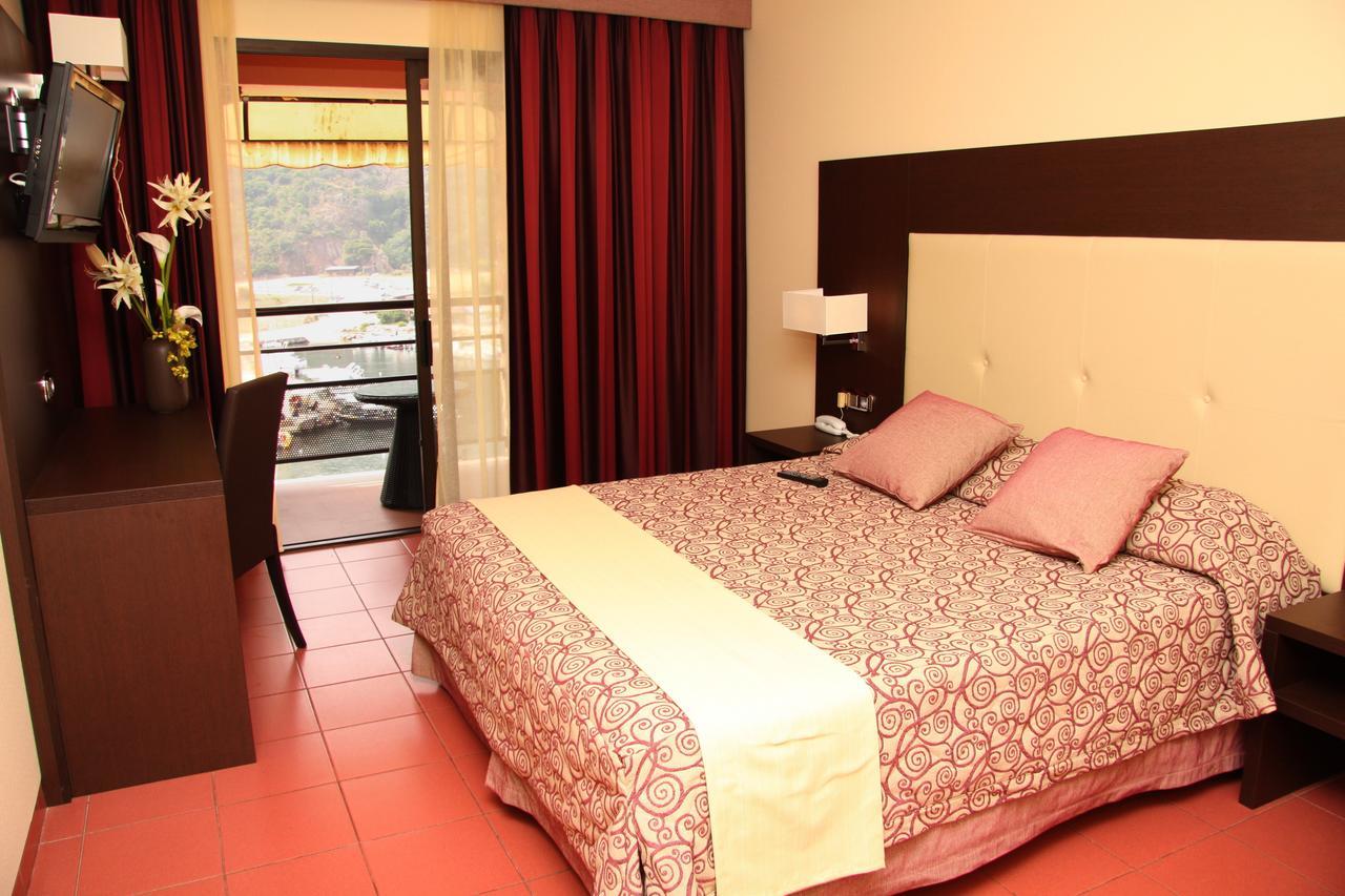 Hotel & Restaurant Le Belvedere Porto  외부 사진