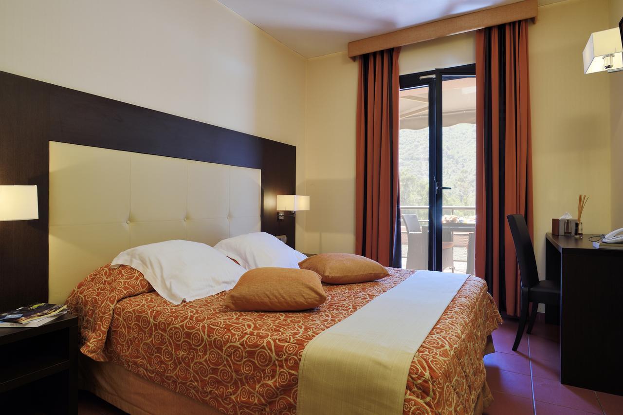 Hotel & Restaurant Le Belvedere Porto  외부 사진